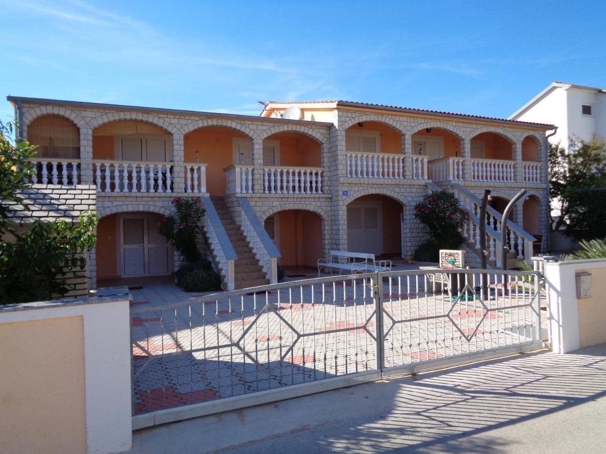 Apartman Kristo Vir Εξωτερικό φωτογραφία
