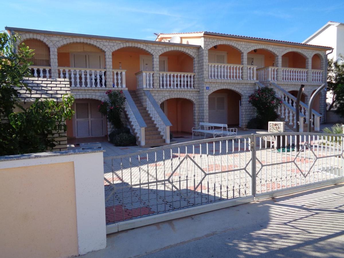Apartman Kristo Vir Εξωτερικό φωτογραφία