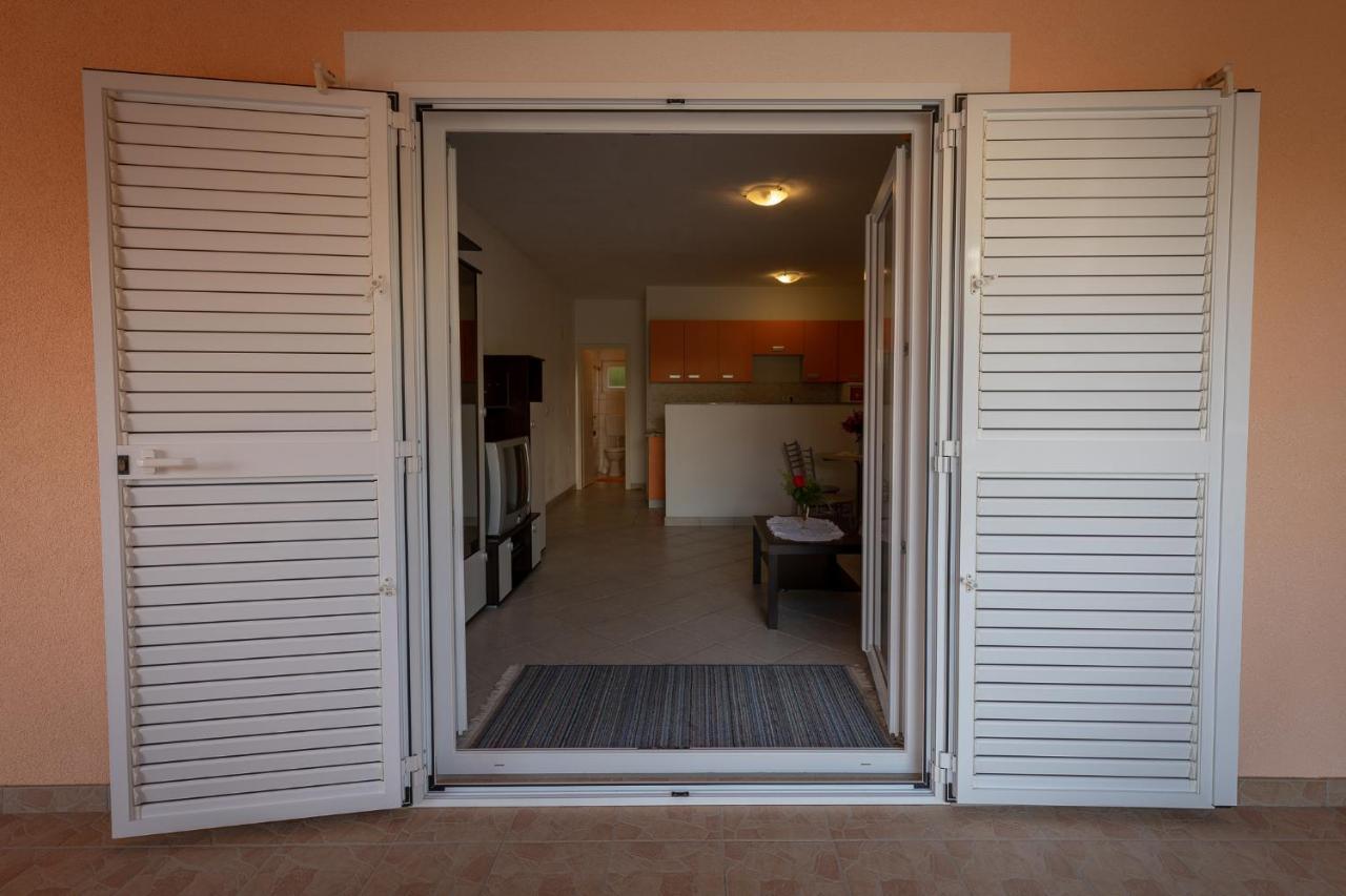 Apartman Kristo Vir Εξωτερικό φωτογραφία