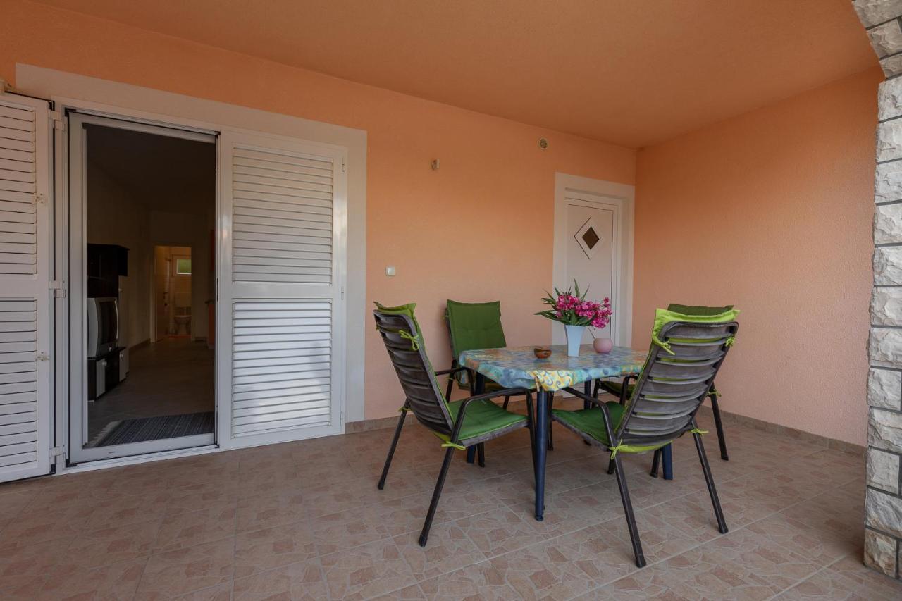 Apartman Kristo Vir Εξωτερικό φωτογραφία