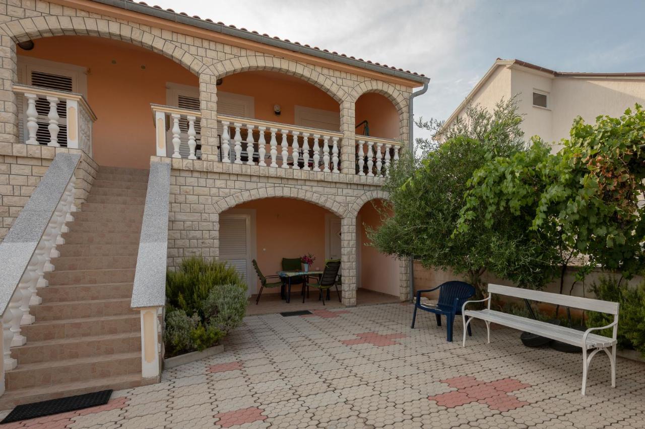 Apartman Kristo Vir Εξωτερικό φωτογραφία